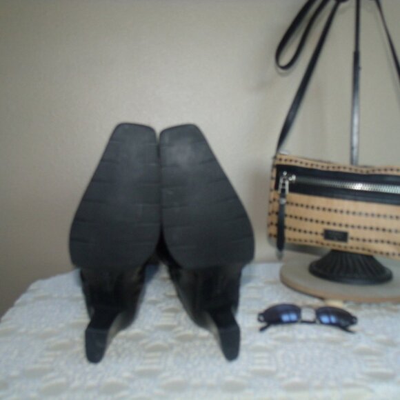 FRANCO SARTO Black Smooth Leather Zip Up Square Toe Heeled Boots 8.5 M - Picture 5 of 8